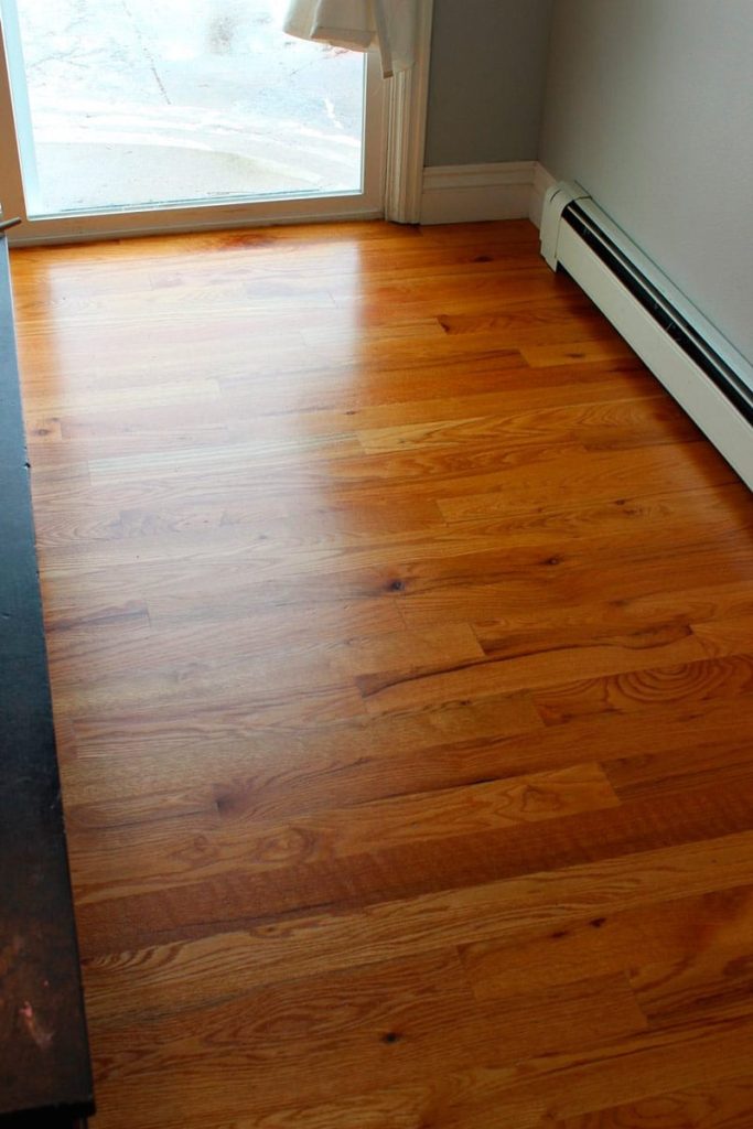pulido de piso de madera